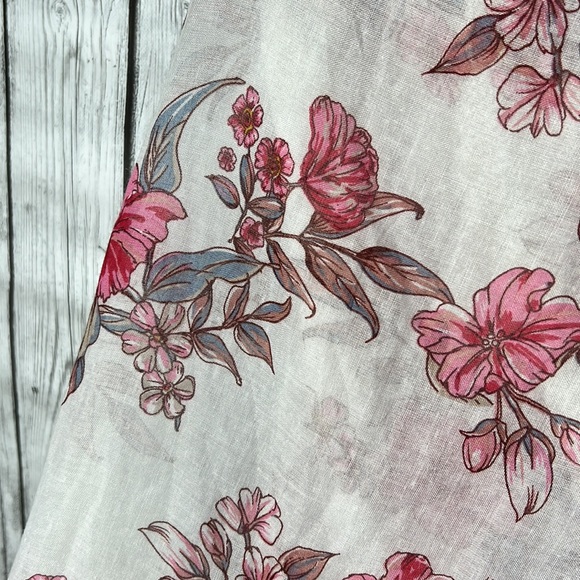 Funky monkey floral scarf with trim - Picture 9 of 9